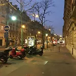 Studio ETOILE TERNES PAR MONCEAU
